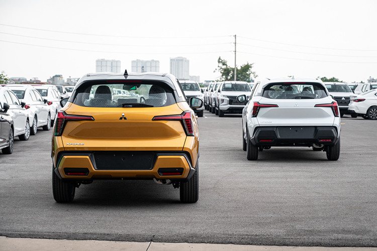 Phiên bản thương mại này dựa trên mẫu concept XFC được giới thiệu toàn cầu tại Việt Nam cuối năm 2022, với kiểu dáng không thay đổi so với bản concept, chỉ chỉnh sửa chi tiết cho phù hợp sử dụng thực tế.