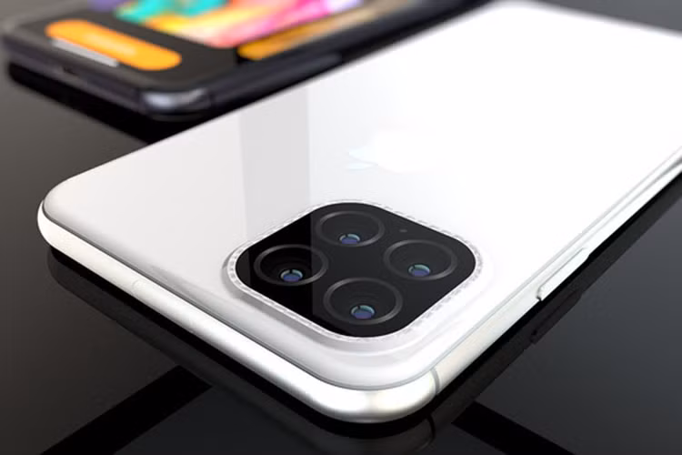 Camera thò thụt trên iPhone 11 Pro làm chúng ta liên tưởng đến Vivo Nex S hơn là OnePlus 7 Pro. Mặc dù dải đèn LED bao quanh hệ thống 4 camera ở mặt lưng trông khá đẹp trong phiên bản màu trắng, tuy nhiên nó lại hơi "kém sắc" một chút với phiên bản màu đen.