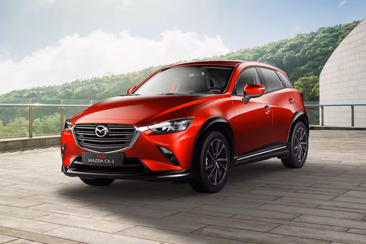 Mức giá xe Mazda CX-3 2024 tại Việt Nam cho 4 phiên bản niêm yết lần lượt là 524 triệu đồng đối với bản AT; 559 triệu đồng đối với bản Deluxe; 589 triệu đồng đối với bản Luxury và 664 triệu đồng đối với bản Luxury. Cùng với đó, giá bán của 2 phiên bản CX-3 Deluxe và Luxury đều tăng giá 10 triệu đồng và bản Premium tăng 8 triệu đồng. 
