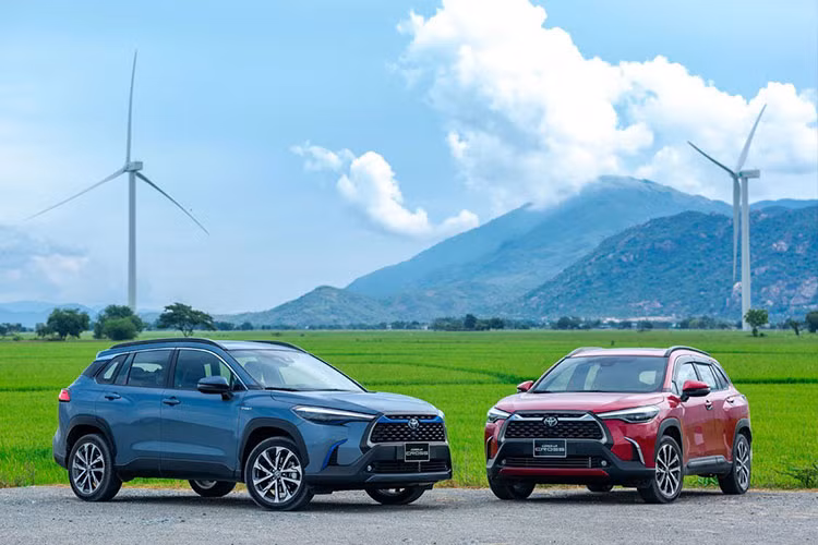 Doanh so ban xe cua Toyota Viet Nam thang 6/2022 giam manh-Hinh-2