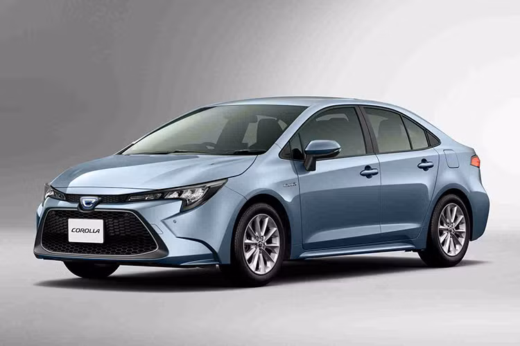 Hãng xe Nhật Bản mới đây đã chính thức cho ra mắt mẫu xe Toyota Corolla 2020 hoàn toàn mới tại thị trường quê nhà. Khác với các thị trường trong khu vực Đông Nam Á chỉ phân phối duy nhất phiên bản Toyota Corolla 4 cửa sedan, tại quê nhà Nhật Bản mẫu xe này còn có thêm 2 biến thể thân xe là hatchback và touring.