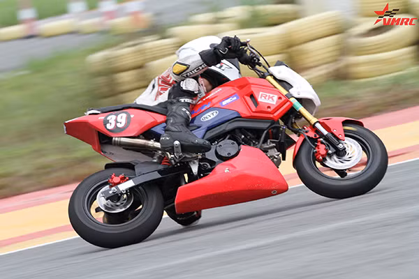 Giai dua moto VMRC 2020 chang 3: Khong khoan nhuong-Hinh-2