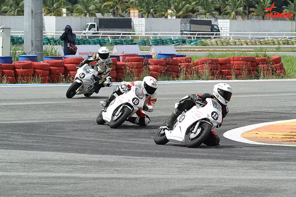 Giai dua moto VMRC 2020 chang 3: Khong khoan nhuong-Hinh-6