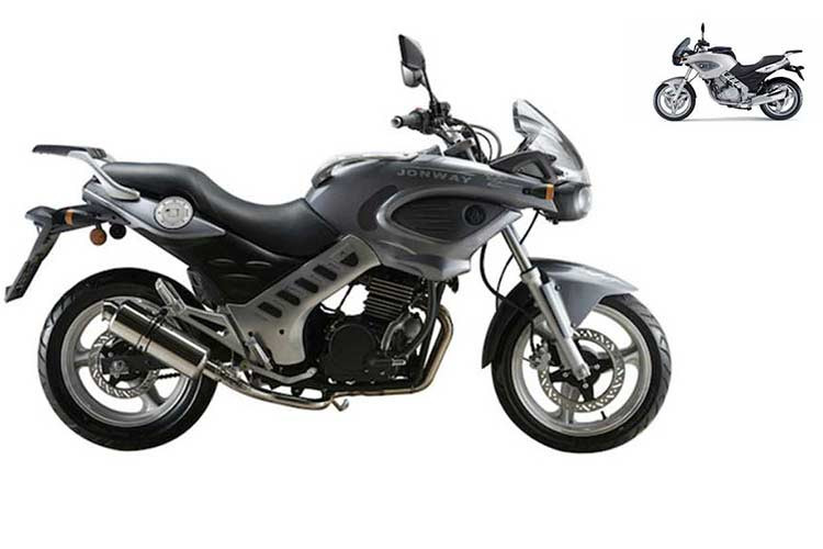 Trong khoảng đầu những năm 2000, BMW đã khiến nhiều người bất ngờ khi tung ra mẫu BMW F650CS với ngoại hình bắt mắt theo nghĩa tiêu cực, bất kỳ ai khi nhìn thấy chiếc xe đều ngoái nhìn, nhưng không phải vì xe đẹp mà vì thiết kế khá dị và xấu xí của xe. Chiếc Jonway YY250 được đánh giá lá khá thành công khi nhái được độ "bắt mắt" của chiếc BMW F650CS.