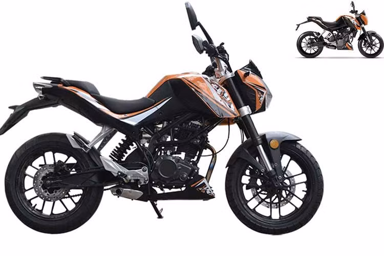 Sao chép thiết kế của mẫu naked-bike KTM Duke 200, chiếc Jida JD250S-9 gây thất vọng không chỉ vì những thay đổi khiến chiếc xe trở nên xấu xí mà còn ở động cơ của xe. Mặc dù trang bị động cơ 223cc nhưng JD250S-9 chỉ có công suất 16 mã lực, trong khi đó khối động cơ 199cc của Duke 200 lại có công suất lên đến 25 mã lực.