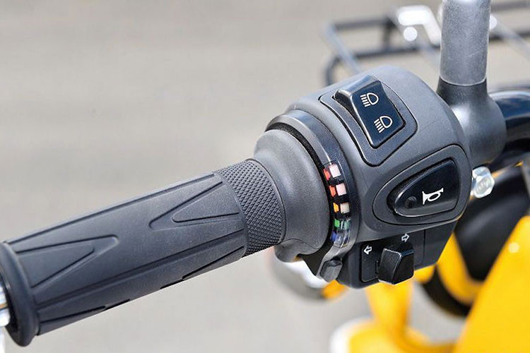 Mặc dù vậy ở dạng nguyên bản, mẫu xe này vẫn còn chưa thực sự tối ưu cho dân câu cá. Chính vì vậy tại triển lãm xe máy Tokyo diễn ra từ 22-24/3 tới, tạp chí chuyên về câu cá Lure Magazine River sẽ kết hợp cùng đầu báo mô tô Young Machine tạo ra một chiếc Cross Cub 110 đặc biệt, đáp ứng tối đa nhu cầu sử dụng của những người thích đi câu.