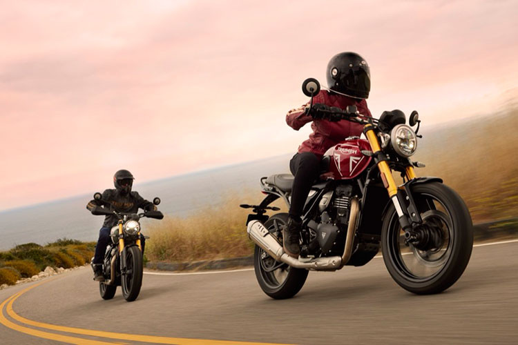 Với bánh trước lớn hơn, đường kính đĩa phanh trước cũng tăng thêm 20mm. Trong khi đó, hành trình phuộc trước dù chỉ tăng thêm 10mm nhưng phía sau đã tăng tới 20mm.