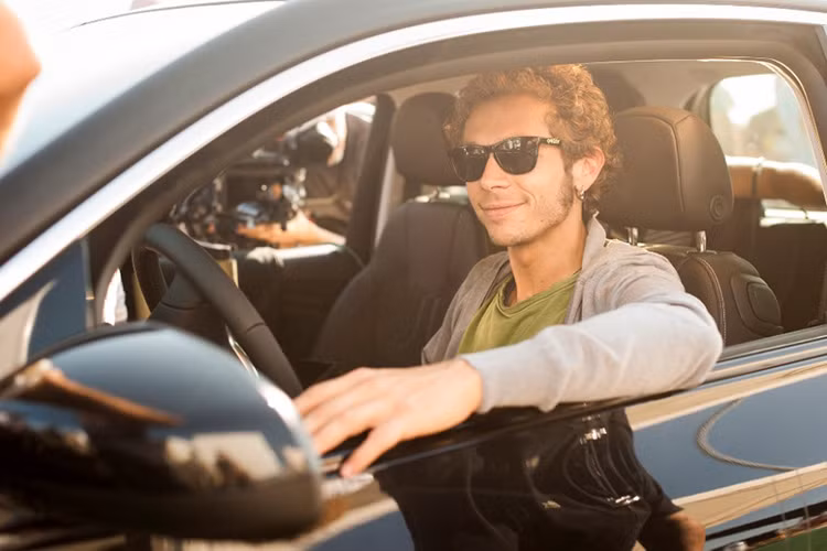 Được biết, hiện tay đua Valentino Rossi đang trong chuyến nghỉ dưỡng tại khu vực Madonna di Campiglio, Ý, trước khi chuẩn bị thi đấu cho buổi khai mạc giải MotoGP 2017 vào tháng 3/2017 tới đây ở Qatar. Tại đây anh đã cầm lái chiếc xe này để du ngoạn một số nơi.