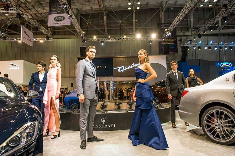 Mẫu xe sang Maserati Quattroporte GTS 2018 có mặt tại triển lãm Ô tô Việt Nam 2018 thuộc phiên bản GranLusso sang trọng. Ngoài ra, xe còn có gói trang bị nội thất Ermenegildo Zegna, một trong những nhãn hiệu thời trang danh tiếng tại Italy đã kết hợp với hãng xe sang Maserati.