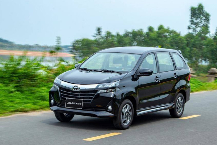 Đắt khách ở Indonesia nhưng tại Việt Nam Avanza luôn nằm trong tình trạng ế ẩm. Tháng 7 vừa qua, Avanza bản nâng cấp đã được đưa về Việt Nam với thay đổi mạnh mẽ về ngoại thất và một số trang bị mới cùng lợi thế là hệ dẫn động cầu sau, cho khả năng vận hành vượt hơn so với đối thủ khi đi vào địa hình xấu. Tuy vậy mẫu xe này cũng không có doanh số khả quan hơn la bao nhiêu, khi tháng 8/2019 chỉ bán được 47 xe.