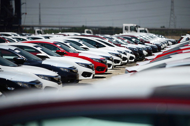 Theo báo cáo mới nhất của VAMA tháng 8/2019, bên cạnh 10 ô tô bán chạy nhất thì danh sách ôtô ế nhất Việt Nam cũng được quan tâm. Đặc biệt, khi trong tháng 8 vừa qua danh sách 10 ôtô ế nhất lại quy tụ tới 4 mẫu xe của Toyota, khiến thương hiệu này chiếm nhiều nhất trong top.