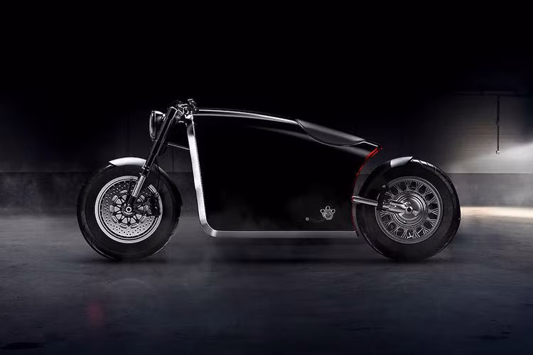 Cũng giống như các bản độ trước đây, Bandit9 chỉ dự định tạo ra tổng cộng 9 chiếc Odyssey. Hiện tại hãng chưa công bố giá bán cho mẫu xe này; tuy nhiên nếu xét tới độ độc đáo và cao cấp của Odyssey, chắc chắn nó còn đắt hơn cả con số 32.000USD (tương đương 727 triệu đồng) của The Dark Side trước đó.