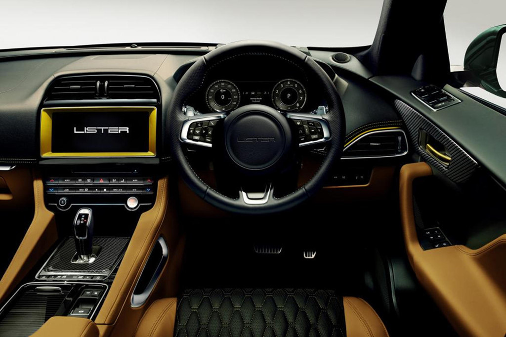 Tất nhiên, giá bán SUV LFP không hề rẻ, khởi điểm từ 180.000 USD (tương đương khoảng 4,19 tỷ đồng). Đại diện hãng xe hơi Lister cho biết thời gian giao xe sẽ bắt đầu từ tháng 10/2018 tại thị trường ôtô Anh quốc. Để sở hữu LFP, người mua cần đặt hàng trước từ bây giờ.