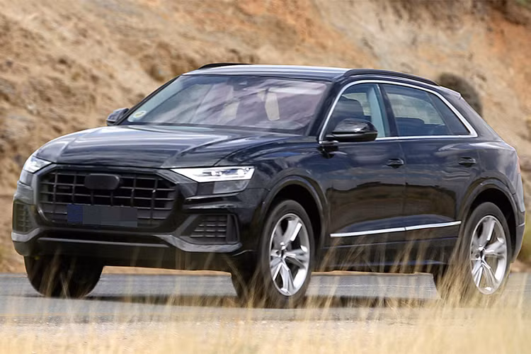 Đại diện hãng xe sang Đức mới đây đã chính thức xác nhận rằng mẫu xe Audi Q8 hoàn toàn mới sẽ được ra mắt chính thức tại Thượng Hải, Trung Quốc vào tháng 6/2018 sắp tới, cụ thể là triển lãm ôtô Thượng Hải. Đây là mẫu xe mới trong ''gia đình'' xe gầm cao Q-Series của Audi.