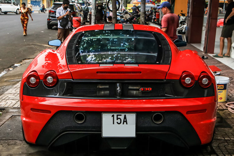 Việc ông Đặng lê Nguyên Vũ tậu Ferrari F430 biển Hải Phòng đã nâng tổng số đàn ngựa chồm của mình lên gần 50 xe. Như vậy, điều mà nhiều người nghĩ đến đã xảy ra rất nhanh chóng, chứng tỏ "vua cà phê" Việt Nam đang rất "khát" các dòng xe Ferrari.