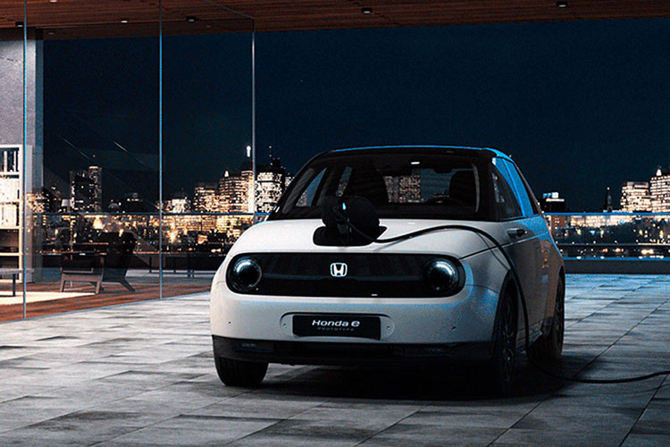 Cho tới hiện tại, hãng Honda đã nhận được sự quan tâm của hơn 31.000 khách hàng chỉ tính riêng tại khu vực châu Âu cho chiếc xe điện này.