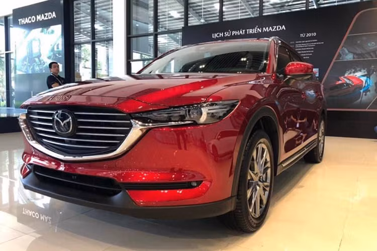 Mazda Việt Nam vẫn luôn được biết tới là một trong những thương hiệu xe giảm giá nhiều nhất trên thị trường và với tháng 10/2020 cũng không ngoại lệ. Hiện tại, Mazda Việt Nam đang tiếp tục áp dụng chương trình giảm giá từ 140 - 190 triệu đồng cho mẫu xe CX-8.