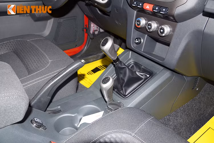 Chiếc xe offroad có xuất xứ từ Trung Quốc trang bị động cơ xăng 2.4L, cho công suất cực đại 141 mã lực tại vòng tua máy 4.800 v/p, mô-men xoắn lớn nhất 217 Nm tại vòng tua 4.000 v/p.