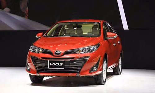 Xe oto Toyota Vios nhan uu dai khung trong thang 11/2018