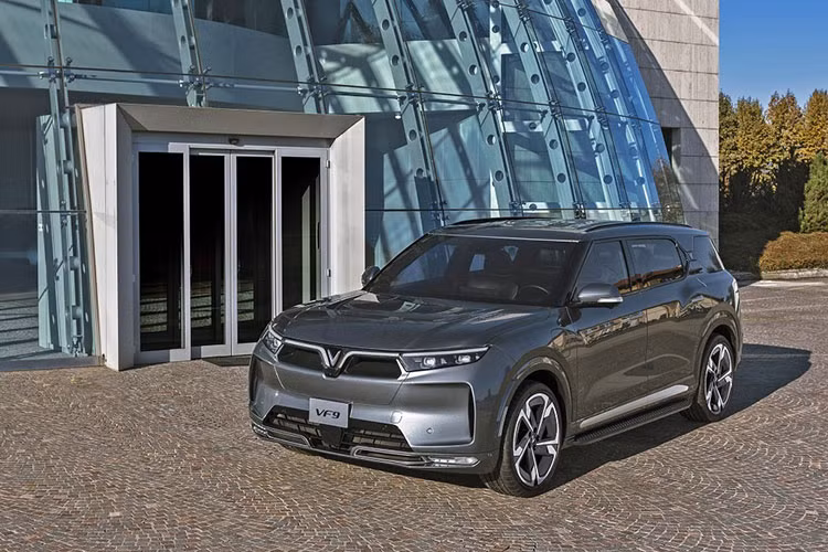 VinFast se tang gia xe oto dien VF8, VF9 tu ngay 04/07-Hinh-3