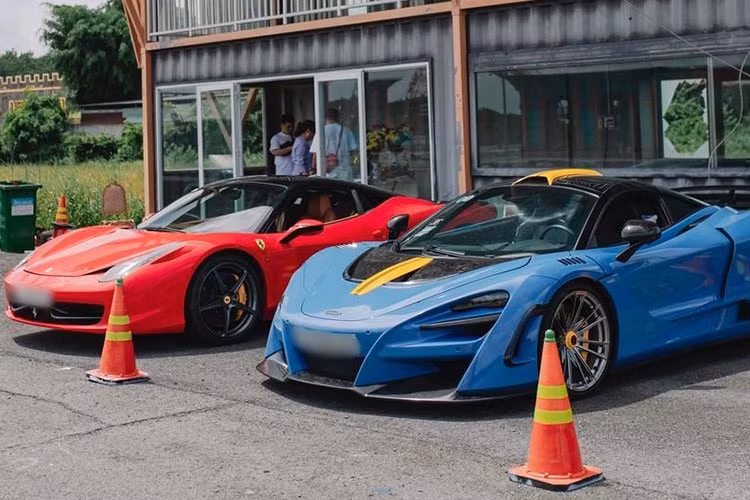 Ferrari 458 Italia Misha Designs bi chay o Dak Nong da ve nguyen ban-Hinh-2