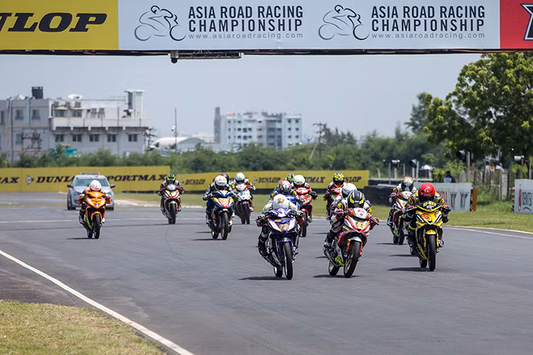 Giải đua Motor Châu Á (ARRC) là một trong những giải đua xe môtô uy tín nhất hiện nay, chỉ xếp sau MotoGP, quy tụ những tay đua tài năng và chuyên nghiệp tham gia thi đấu ở tất cả các hạng mục từ Underbone 130cc cho đến Supersports 600cc,…. Giải đua đã mở ra một chương mới cho môn thể thao đầy kịch tính này tại Châu Á qua 20 mùa thi đấu.