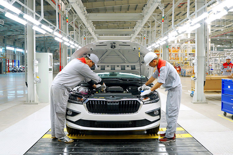 Khánh thành nhà máy sản xuất ôtô Skoda đầu tiên tại Việt Nam - Hình 3 Khanh thanh nha may san xuat oto Skoda dau tien tai Viet Nam-Hinh-3