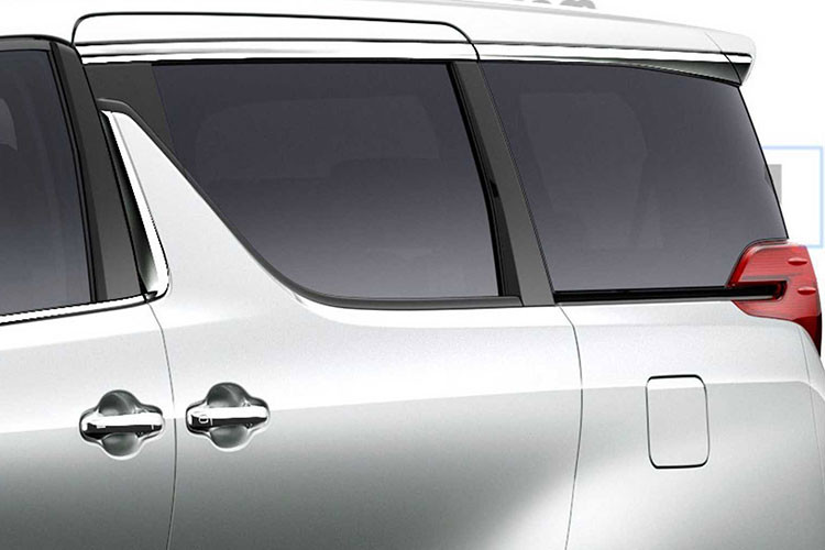 Về tên gọi, dòng xe minivan Lexus hoàn toàn mới này được nhiều chuyên gia đồn đoán sẽ gọi là Lexus “LM”, đây có thể là chữ viết tắt của “Lexus Minivan” khi mà Lexus đã đăng ký nhãn hiệu LM 350 và LM 300h.