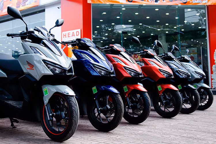 Doanh so oto Honda Viet Nam tang 17%, xe may giam 7%