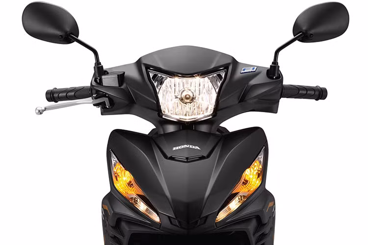 Honda Wave RSX FI 110 nâng cấp sẽ là trợ thủ đắc lực của khách hàng trên mỗi hành trình nhờ những trang bị hướng đến sự tiện lợi và ưu việt. Các phiên bản đều sử dụng hệ thống đèn chiếu sáng phía trước có tính năng luôn sáng khi xe vận hành.