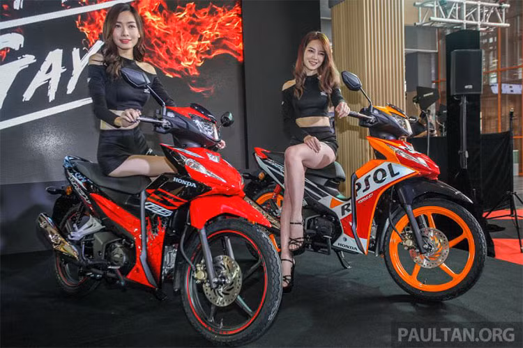 Mới đây liên doanh xe máy Boon Siew Honda Malaysia vừa giới thiệu phiên bản mới của mẫu xe số phổ thông Honda Dash 125. Mẫu xe này ra mắt lần đầu tiên tại Malaysia vào năm 2011.