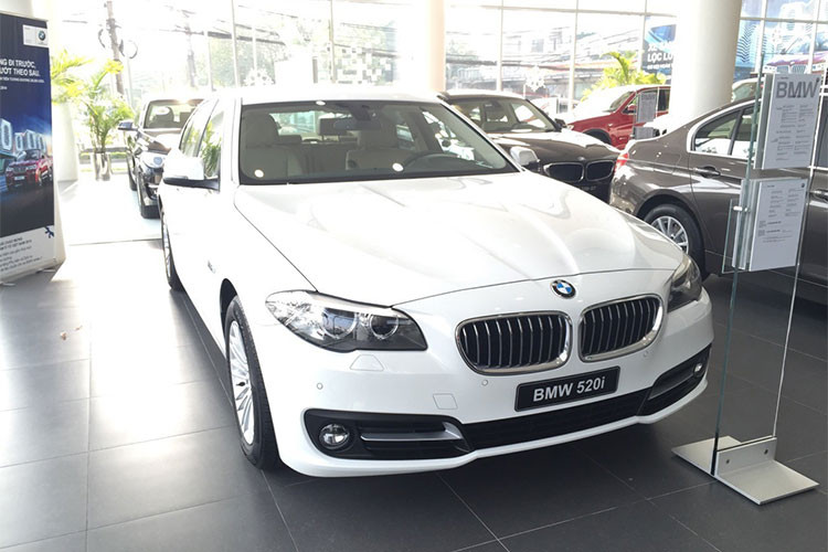 Nhưng nếu cảm thấy một chiếc xe màu đen không thực sự phù hơp với tính cách của mình, những người mệnh Thủy cũng có thể mua xe màu trắng hoặc màu bạc - tượng trưng cho ngũ hành Kim - vì Kim sinh Thủy.