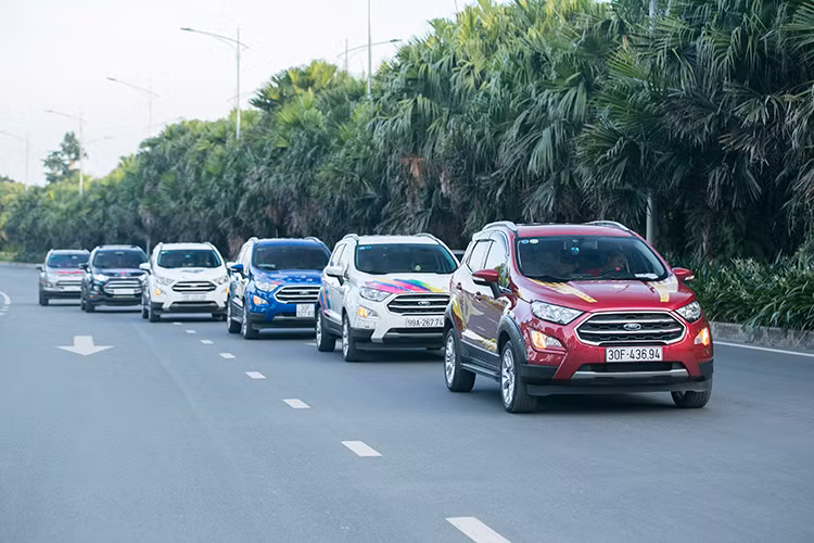 Đây cũng là một trong những chiến dịch marketing nhằm quảng cáo cho sản phẩm Ford EcoSport của thương hiệu Mỹ. Sở hữu mức giá bán hấp dẫn (545 – 689 triệu đồng cho 5 phiên bản), Ford EcoSport từng là mẫu xe liên tục thống trị phân khúc SUV cỡ B trong nhiều năm tại thị trường Việt Nam, cho tới khi Hyundai Kona xuất hiện vào tháng 8/2018.