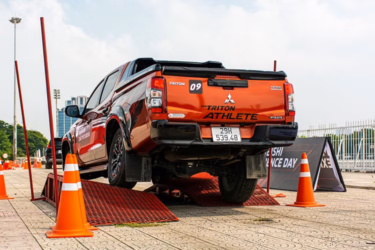 Mitsubishi Motors Viet Nam va chuoi su kien lai thu xe tren toan quoc-Hinh-2