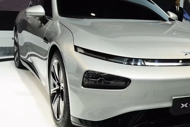 Ngoài hệ truyền động tiềm năng, mẫu xe điện tự lái Xpeng P7 mới này có tích hợp một con chip Nvidia Drive Xavier đối với hệ thống lái tự động cũng như bộ xử lý ôtô Snapdragon 820A hàng đầu của Qualcomm.