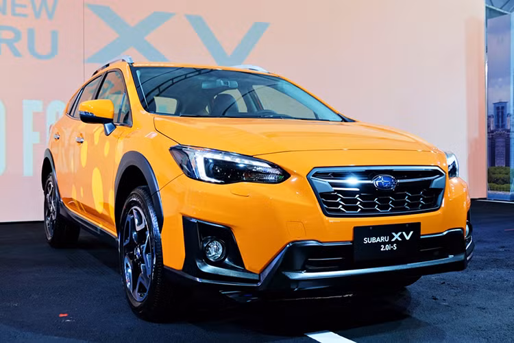 Hiện tại, giá bán của Subaru XV thế hệ cũ tại thị trường Việt Nam là 1,368 tỷ đồng (đã bao gồm VAT và thuế tiêu thụ đặc biệt). Subaru vốn luôn là dòng xe ít được người tiêu dùng tại Việt Nam chú ý hơn các dòng xe Toyota, Honda, Nissan hay Mazda..., đặc biệt là giá bán của thương hiệu này luôn không hề dễ chịu so với các đối thủ cùng phân khúc.