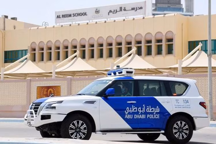 Mẫu xe thường được cảnh sát cứu hộ và lực lượng an ninh nội vụ Qatar sử dụng là SUV cỡ lớn Nissan Patrol. Ở thị trường Mỹ, Nissan Patrol được bán dưới cái tên riêng Armada. Thế hệ hiện tại của Nissan Patrol đã được bán trên thị trường từ năm 2010.