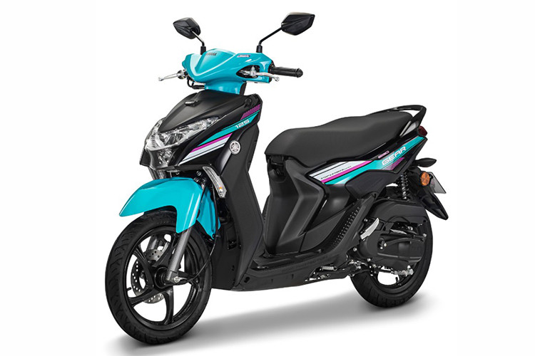 Có tất cả 3 màu tùy chọn mới cho Ego Gear. Đó là: màu xám, lục lam, và xanh hải quân. Xe ga 2024 Yamaha Ego Gear đã chính thức được đưa về các đại lý bán lẻ của Hong Leong Yamaha Motor từ ngày 15/10/2024, để phục vụ nhu cầu mua sắm của người hâm mộ.