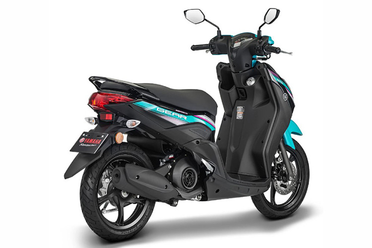 Sức mạnh xe vẫn đến từ khối động cơ đơn xi lanh, công nghệ BlueCore, với bộ phát động cơ thông minh, có dung tích 125cc. Khối động cơ này cho phép xe đạt công suất tối đa 9,38 mã lực tại 8.000 vòng/phút và mô-men xoắn cực đại 9,6 Nm tại 5.500 vòng/phút.