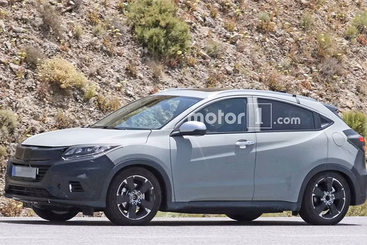 Trong quý đầu tiên của năm 2018 này, hãng xe Honda đã bán được tổng cộng 24.659 chiếc HR-V cho khách hàng tại thị trường Mỹ. Với doanh số này, xe giá rẻ Honda HR-V là mẫu crossover cỡ B bán chạy thứ 3 tại Mỹ, nó chỉ đứng sau 2 đối thủ nội địa là Buick Encore và Jeep Renegade.