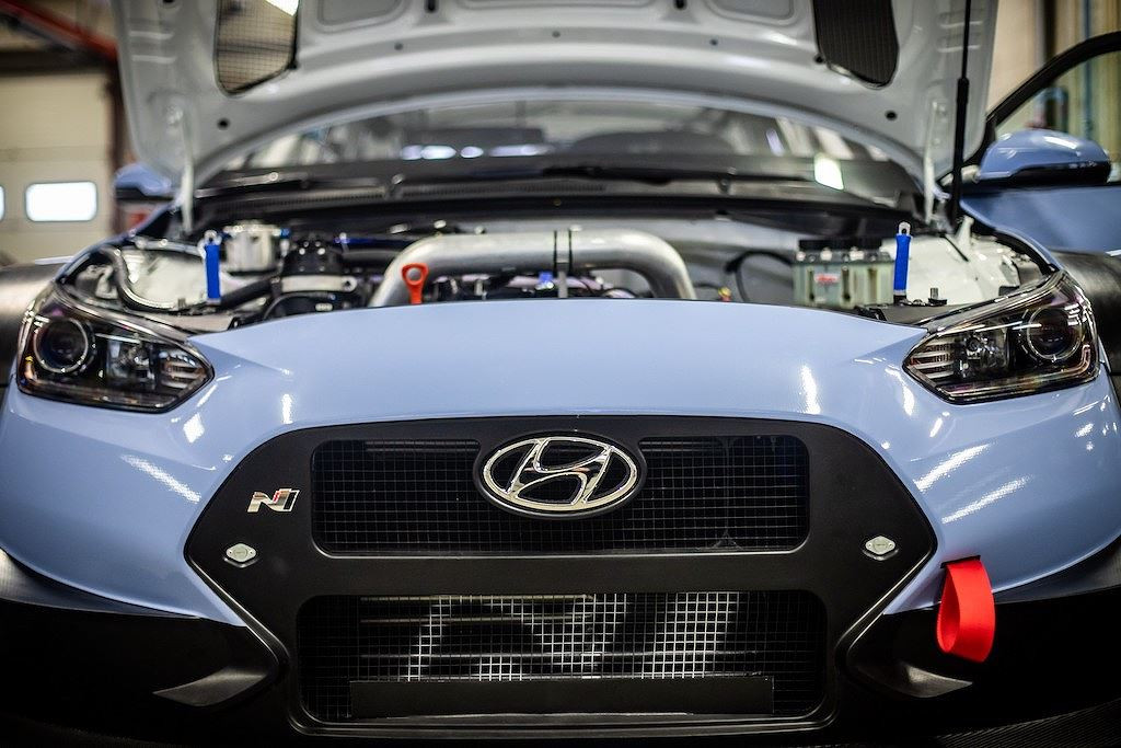 Với việc Hyundai Veloster N từng giành chiến thắng tại các giải đua, trong năm 2019 nó cũng sẽ góp mặt vào giải IMSA Michelin Pilot Challenge Touring Car Racing với chiếc xe đua Veloster N TCR mới đặc biệt.