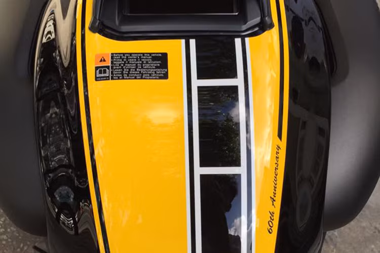 Thế hệ V-Max hiện tại đã được hãng xe Yamaha Nhật Bản công bố từ năm 2008 và sau thời gian 7 năm, chiếc xe trông vẫn còn rất "ngầu" và hiện đại như các đối thủ mới hơn.