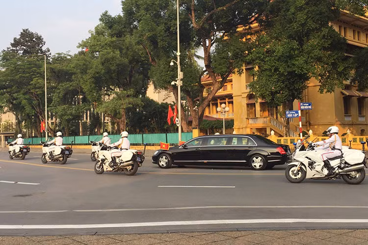 Cũng giống như nhiều dòng xe môtô phân khối lớn cao cấp trên thị trường hiện nay, Yamaha FJR1300P 2017 sở hữu hệ thống truyền động cuối bằng trục quay độc đáo, cho khả năng vận hành ổn định và bền bỉ vượt trội.