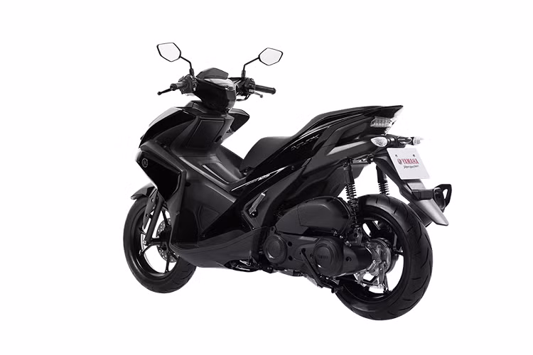 Xe được trang bị động cơ BLUE CORE 4 thì SOHC 125cc làm mát bằng dung dịch, xy lanh đơn, phun xăng điện tử kèm hệ thống CVT. Với đường kính và hành trình piston 52 x 58.7mm; tỉ số nén 11.2:1, xe vận hành công suất tối đa 8.8 kW ở 8.000 vòng/phút và và mô men xoắn cực đại ở tốc độ 11.3 N•m tại 7.000 vòng/phút.