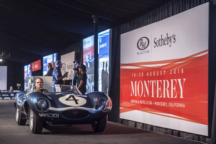 Với xuất xứ và thành tích đua xe đáng nể đã khiến XKD 501 trở thành mẫu xế cổ đắt nhất. Tại cuộc đấu giá Monterey của hãng RM Sotheby chiếc xe đã được "chốt giá" 21,78 triệu USD (khoảng 500 tỷ đồng).