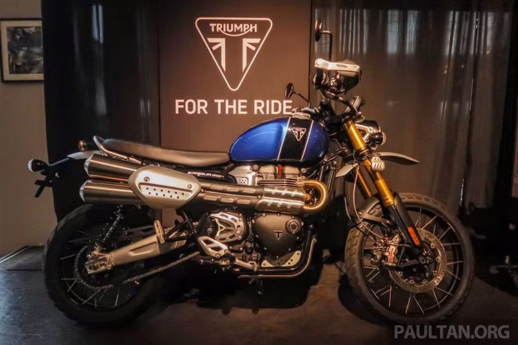 Giá xe Triumph Scrambler 1200 XC và Scrambler 1200 XE tại thị trường Malaysia tương ứng ở mức 80.900 Ringgit và 86.900 Ringgit (tương đương 460 triệu và 494 triệu đồng). Mẫu xe này dự định sẽ về thị trường Việt Nam vào thời gian sắp tới.