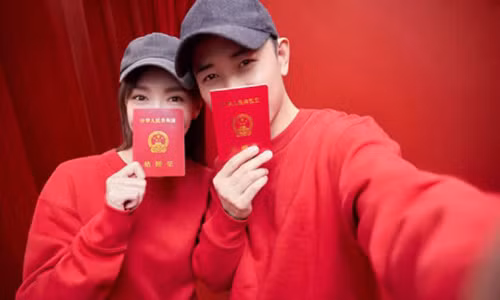 Sau 2 thang ket hon voi La Tan, Duong Yen da mang thai?