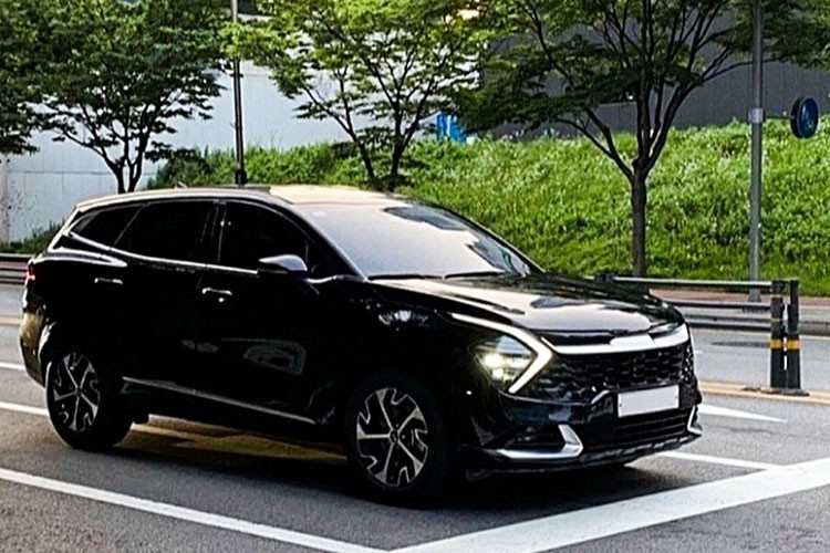 Kia Sportage 2022 hoan toan moi da lan banh, sap ve Viet Nam?