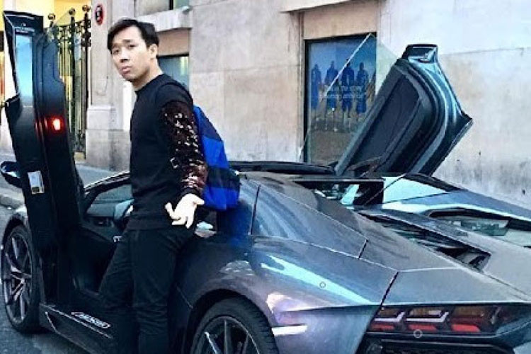 Hiện vụ việc Trấn Thành cùng hàng loạt các nghệ sỹ tên tuổi có tiếng tại việt Nam như; Hoài Linh, Đàm Vĩnh Hưng, Thủy Tiên bị "bà hoàng streamer" tố ăn chặn tiền từ thiện và yêu cầu sao kê cụ thể số tiền được quyên góp đã gây ra cuộc bàn tán sôi nổi trên mạng xã hội. 