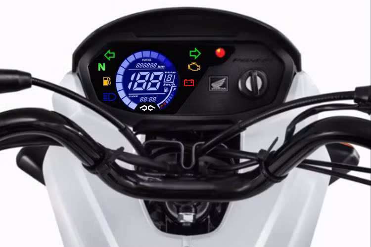 Honda Pop 110i 2021 vẫn được trang bị loạt đồ khá "cổ" với bóng đèn dạng halogen ở toàn bộ hệ thống chiếu sáng. Đồng hồ xe sạng điện tử nhưng có thiết kế khá lạ mắt và hiện đại hơn những mẫu xe số thông thường.